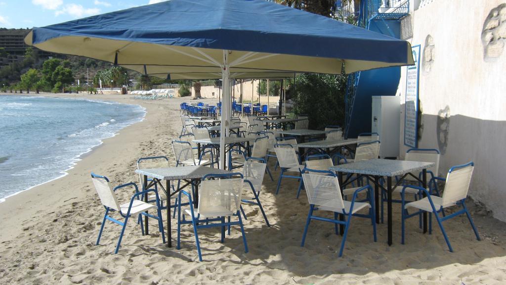 Oasis Hotel Theodoros & Litsa Galaris Agia Marina  Exterior photo